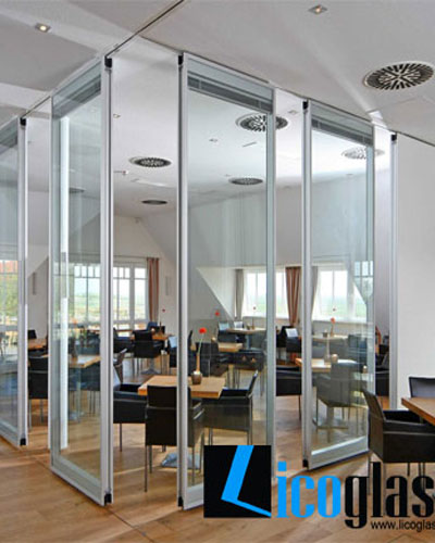  Kính văn phòng đẹp mẫu 04